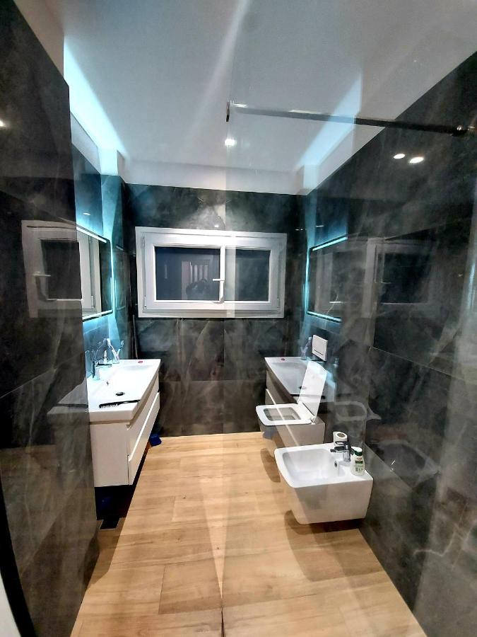Luxurious Double Bedroom * Tirana